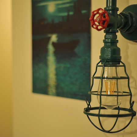 Nice Loft On Uznadze Street ティビリシ エクステリア 写真